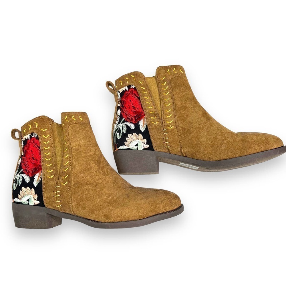 Womens Camel Faux Suede Floral Embroidered Booties Size 9